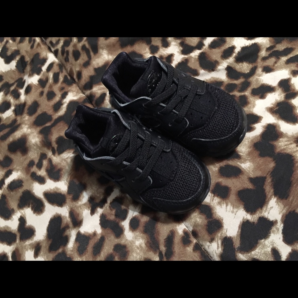 NIKE HUARACHES | TODDLER